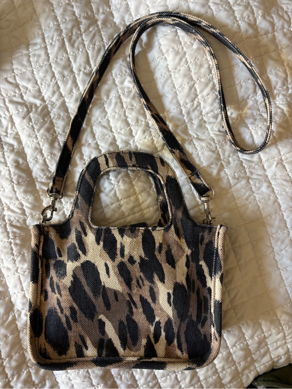 Vince Camuto Oriel Leopard Print Crossbody Bag
